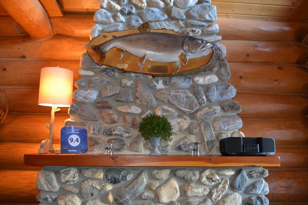 Вилла Yoho Chalets Голден Экстерьер фото